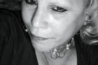 get infatuated with a mature woman - Image 3